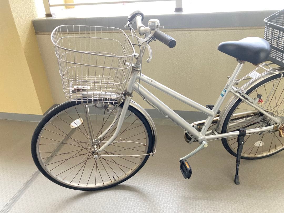 ブリヂストンシルバー 自転車前後バスケット付き