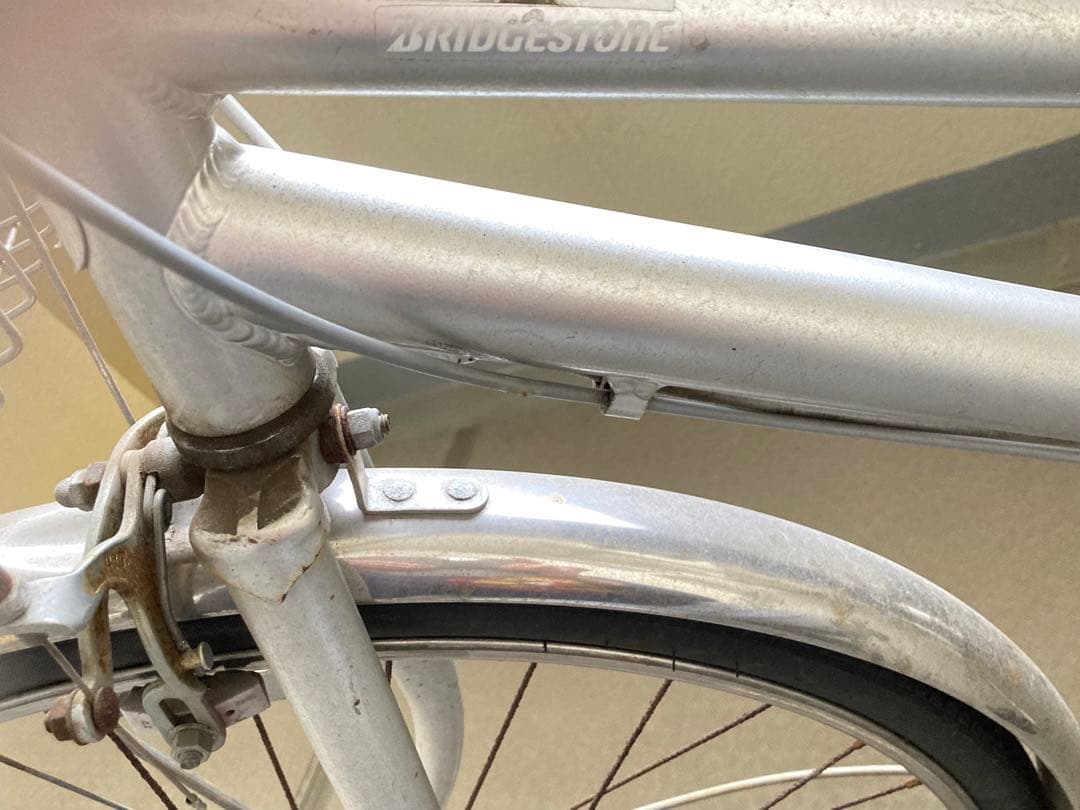 ブリヂストンシルバー 自転車前後バスケット付き