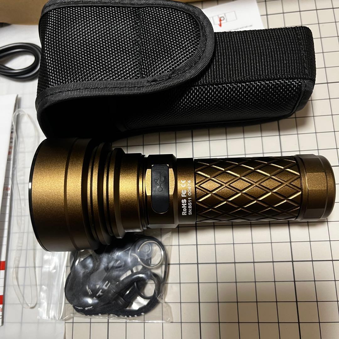 超希少ミリタリーカラー⭐️新品　ThruNite Catapult V6 CW