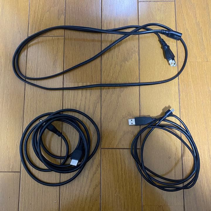 PS4 本体(コントローラー付き)