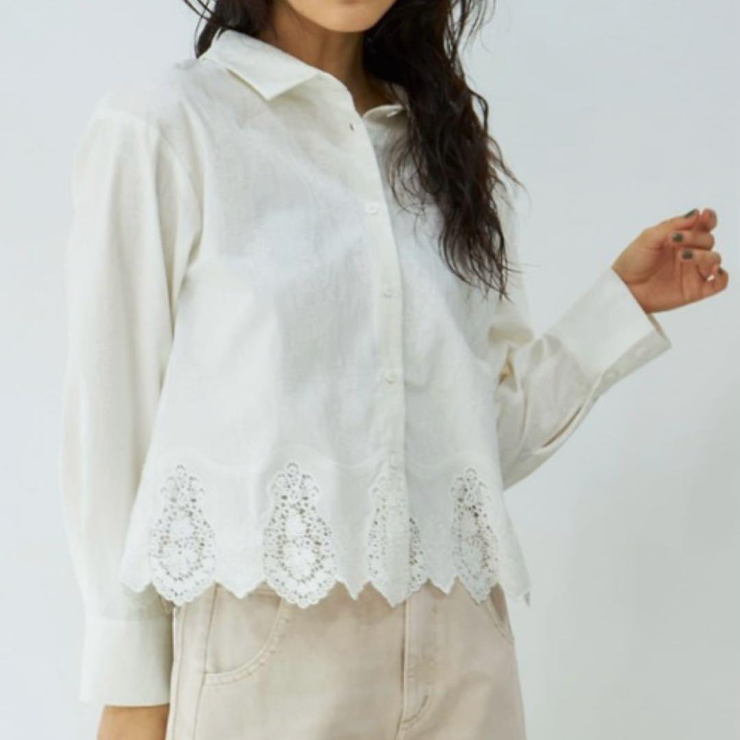 【新品タグ付】エンブロイダリースカラップシャツ