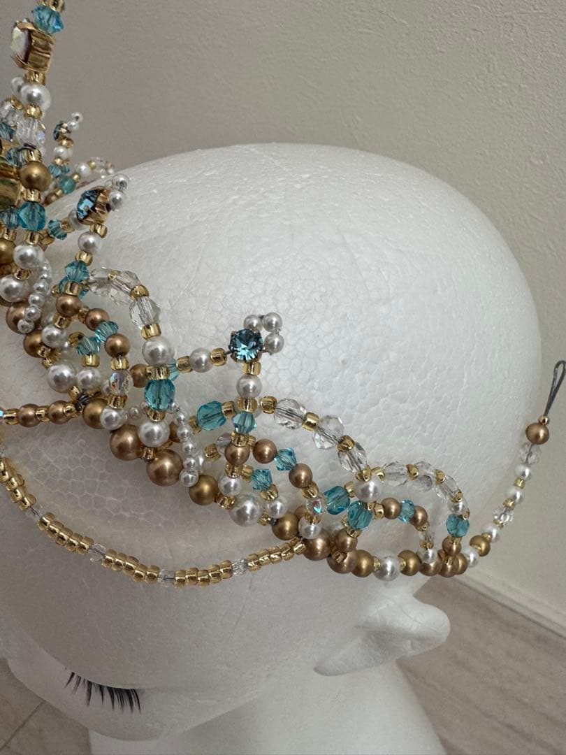 バレエ ティアラ　アクアマリン　パール　前髪りつき