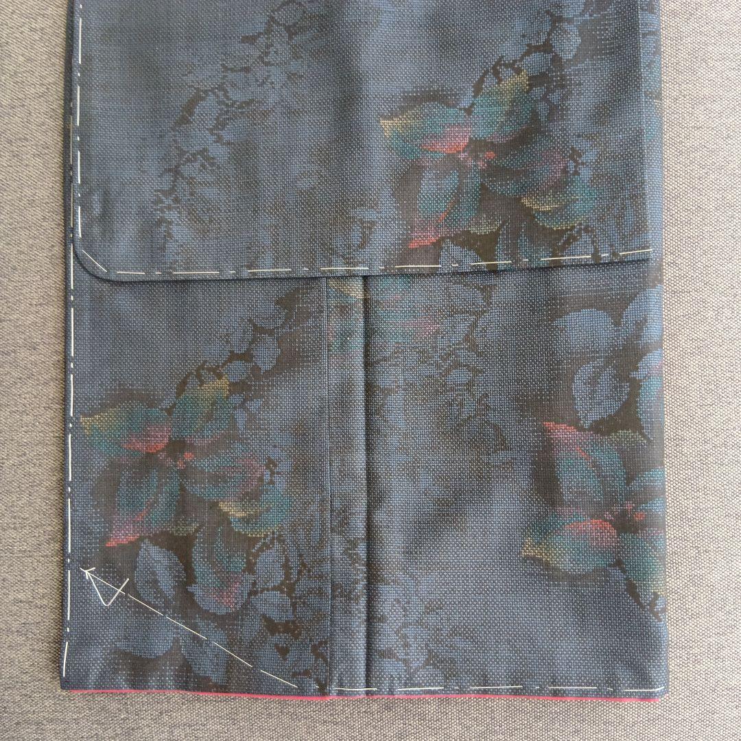 着物リメイク＊藍泥系本場大島紬　花柄文様＊ノースリーブテント型フレアワンピース