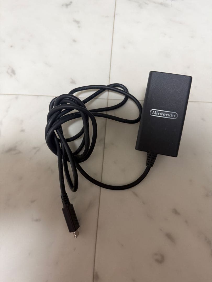 【美品】Nintendo Switch 任天堂 本体 フルセット