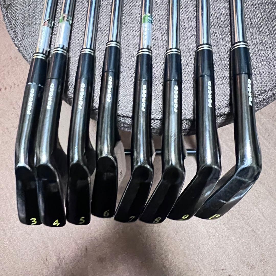 【美品】スリクソンZ945 ブラック 限定モデル アイアン 8本 セット