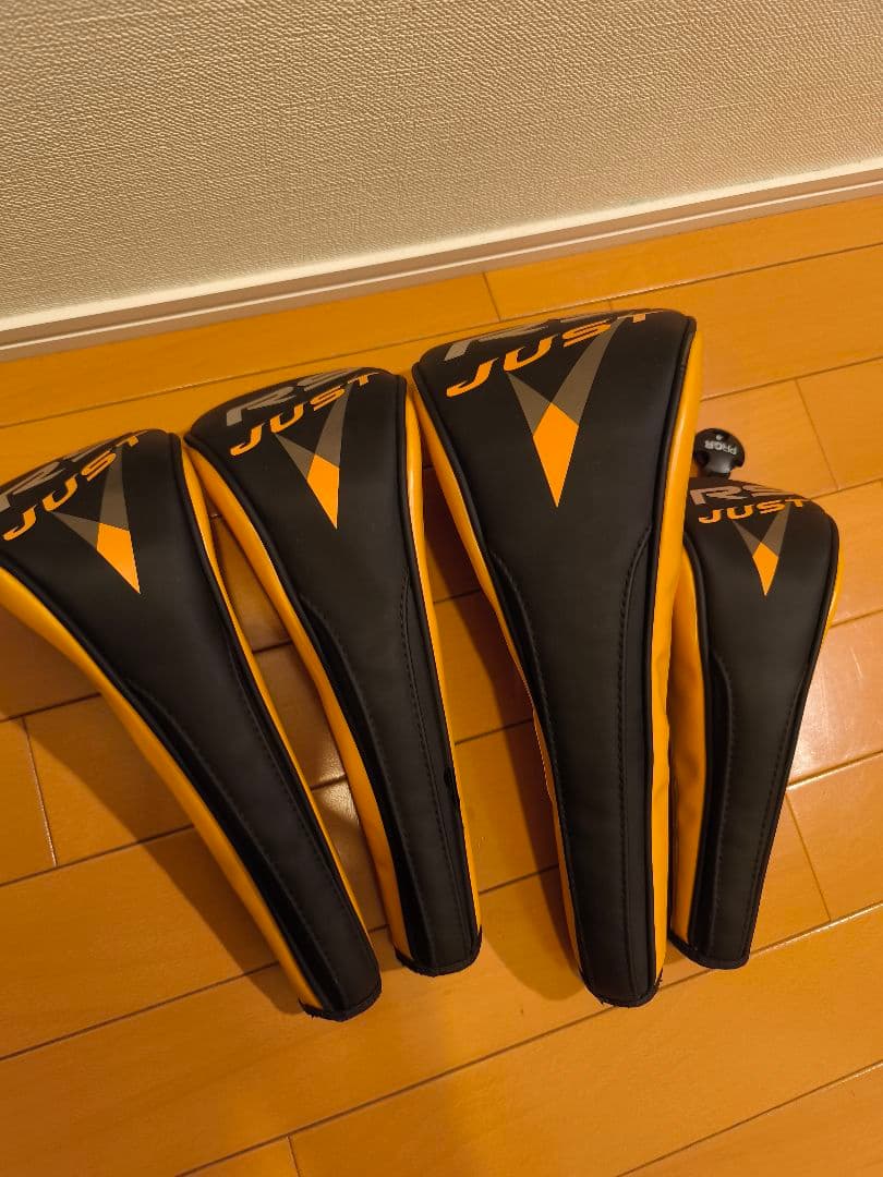 2022モデルプロ仕様　ヘッドカバーセット　キャディバッグ　プロギア