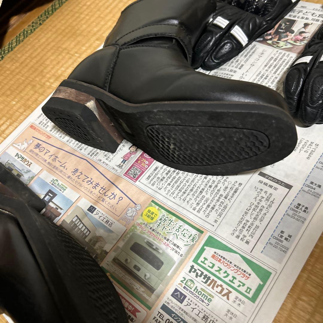 バイクブーツとグローブセット