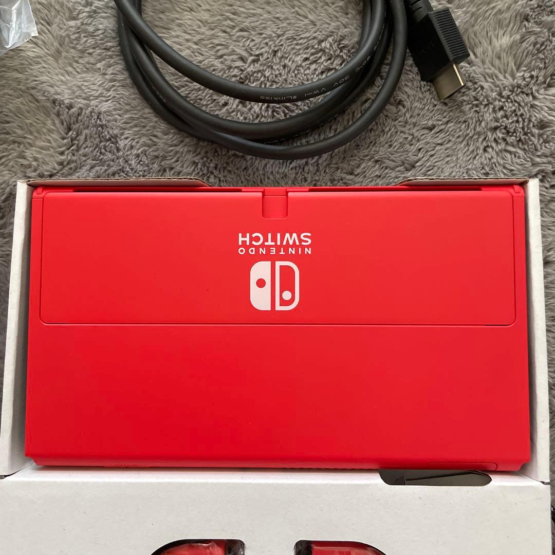 Nintendo Switch レッド 本体 付属品あり