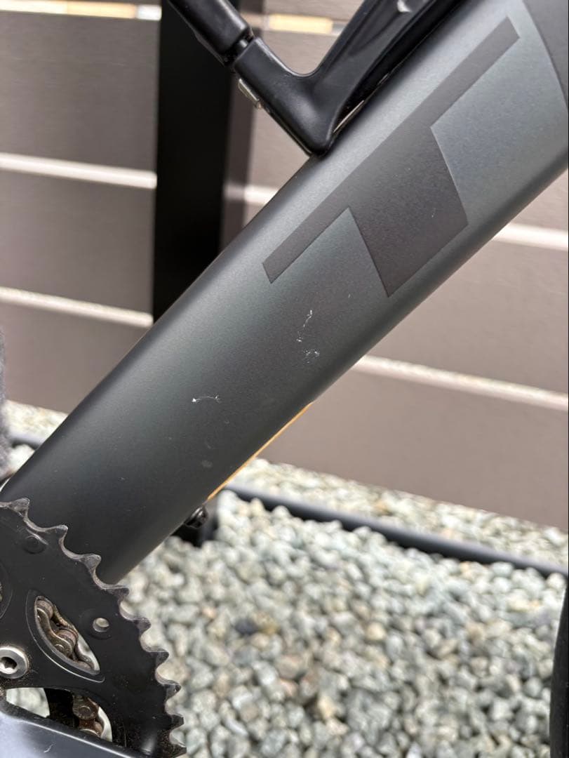 Trek Domane AL 2 Gen 4 44 美品 1ヶ月使用