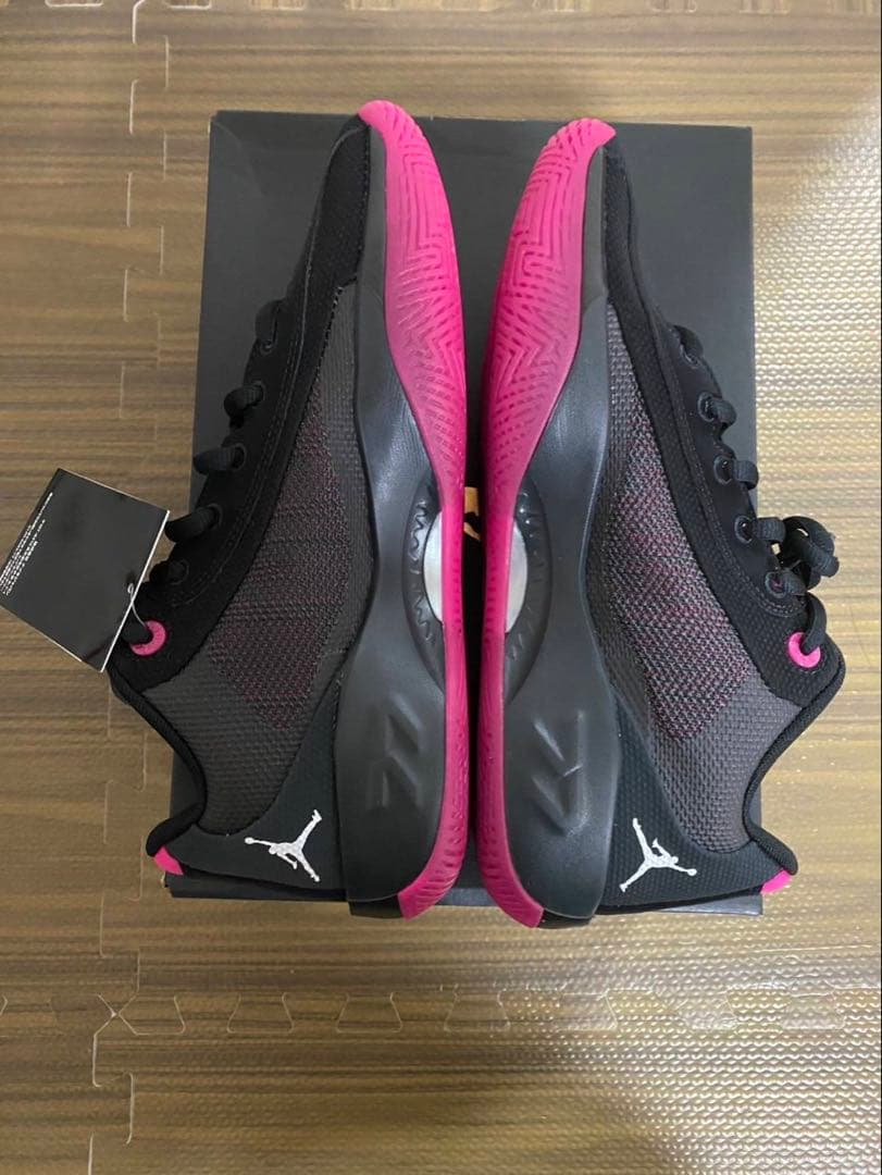 けーご　luka77 Jordan バスケットボールシューズ 黒/ピンク