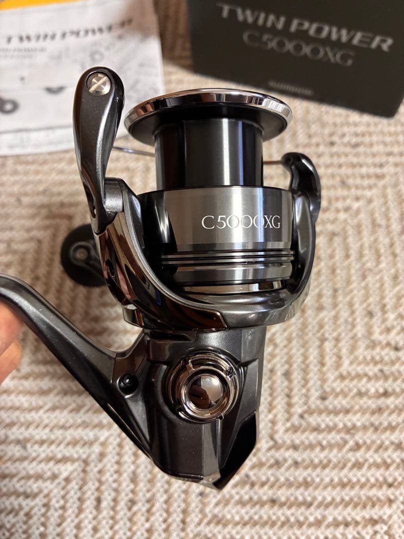 【値引き中】SHIMANO 24 TWIN POWER C5000XG