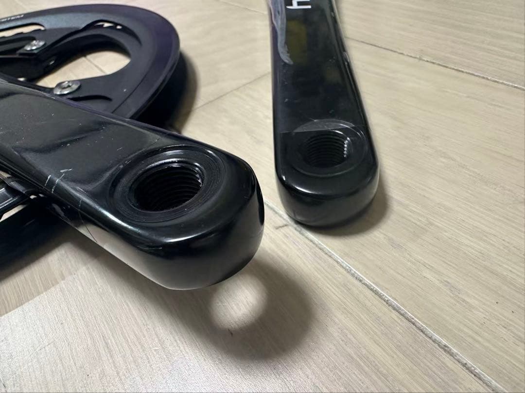 BIRDY クランクセット　新車取り外し品 BB付き