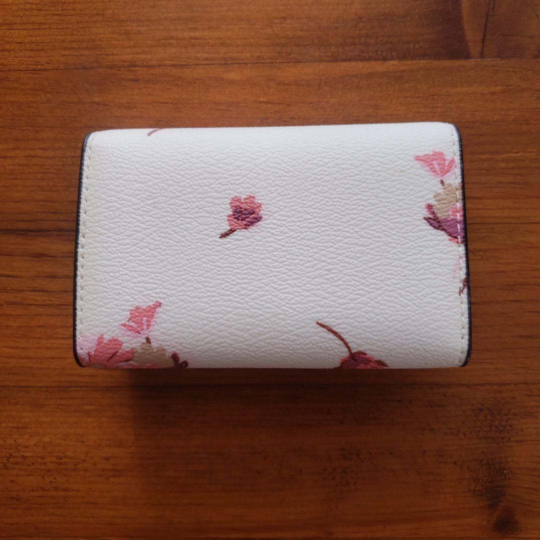 COACH フラワープリント キーケース　花柄　レザー　新品未使用