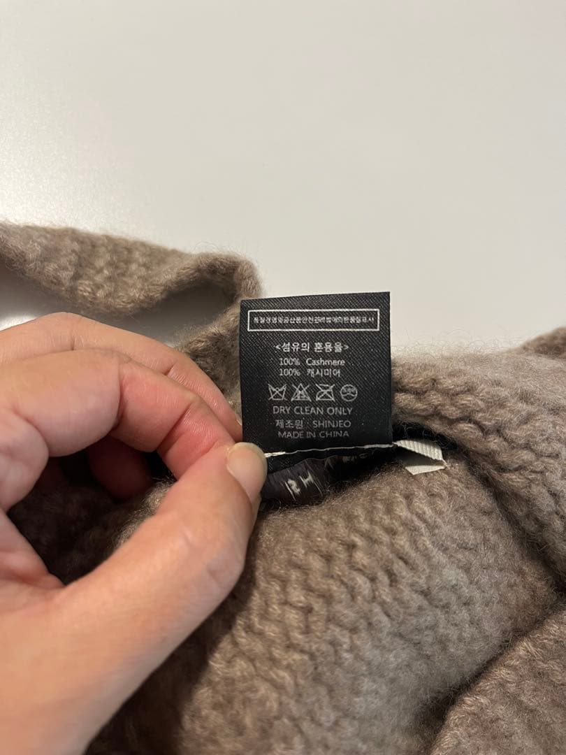 SHINJEO カシミヤニット帽　紐付き