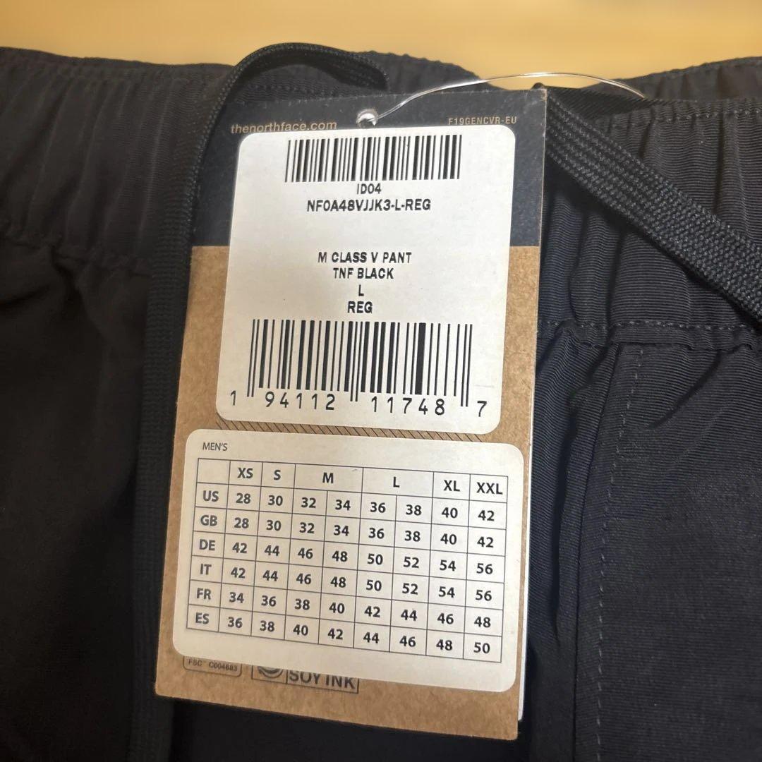 THE NORTH FACE ナイロンパンツ