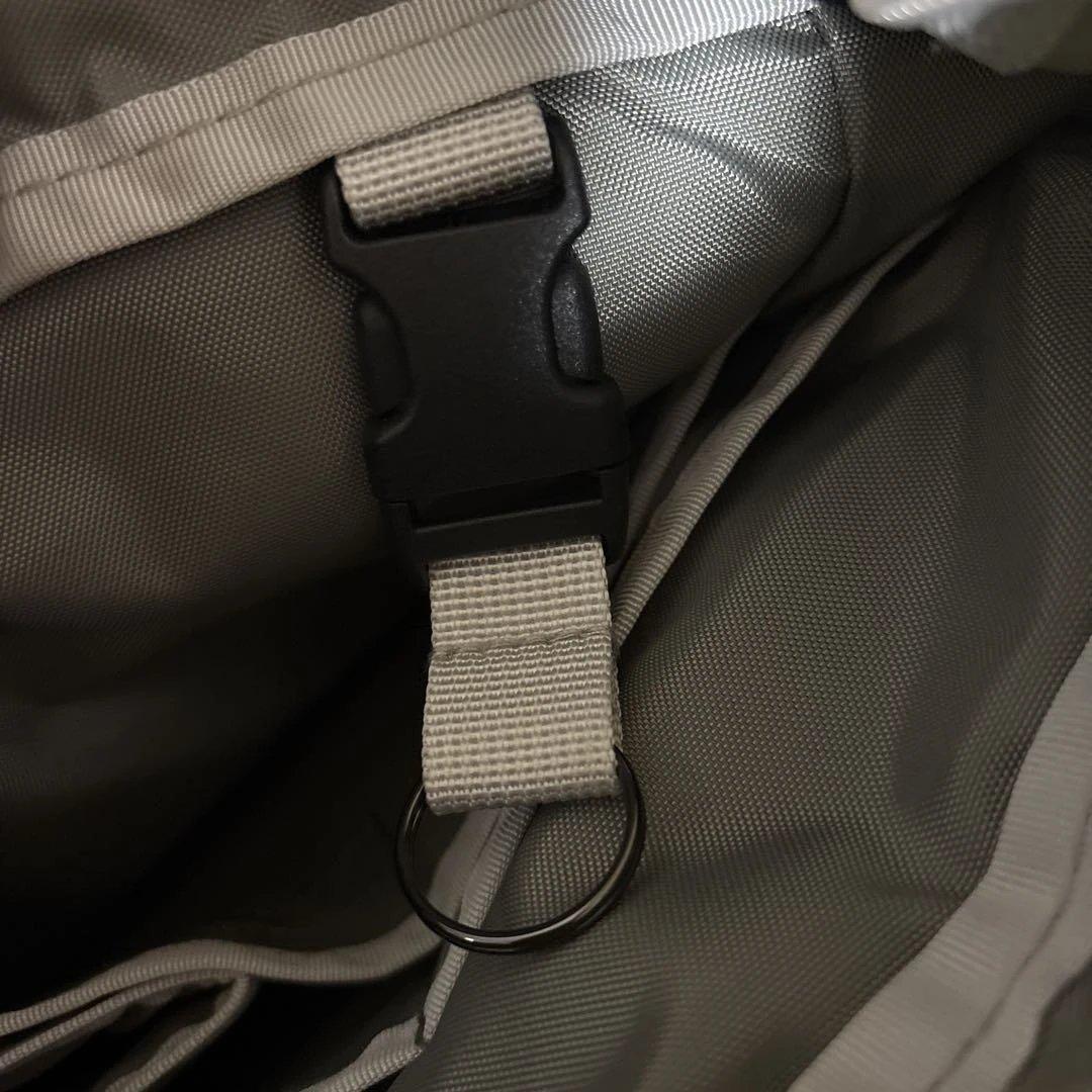 BRIEFING ショルダーバッグ グレー