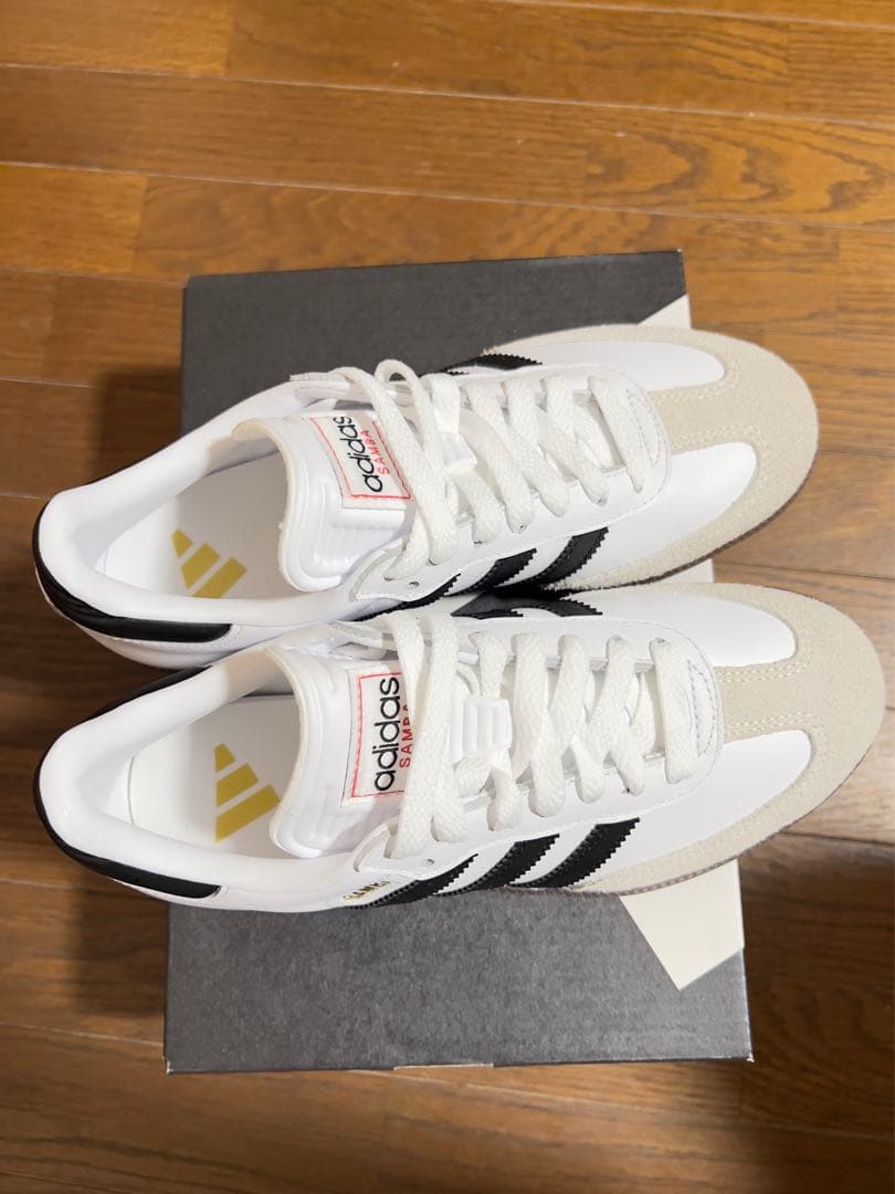 Adidas Samba ホワイト/ブラックフットサルシューズ