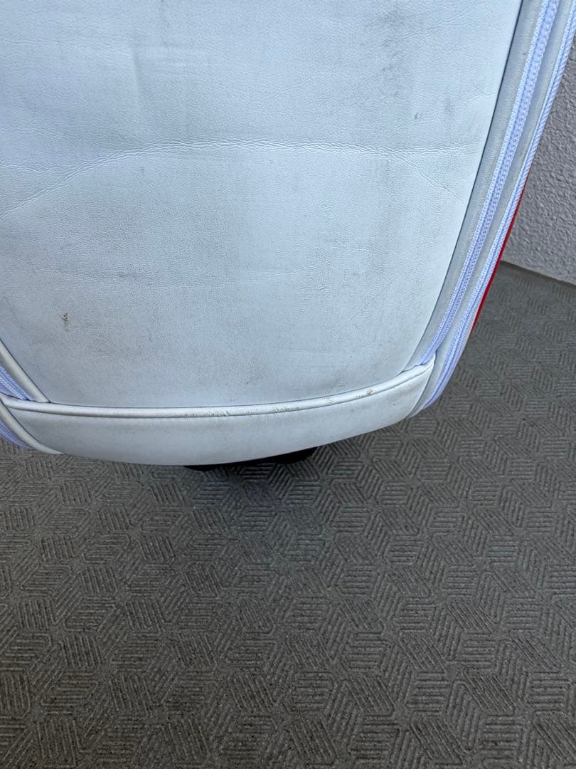 TAKUMI キャディバッグ ホワイト レッド ブラック