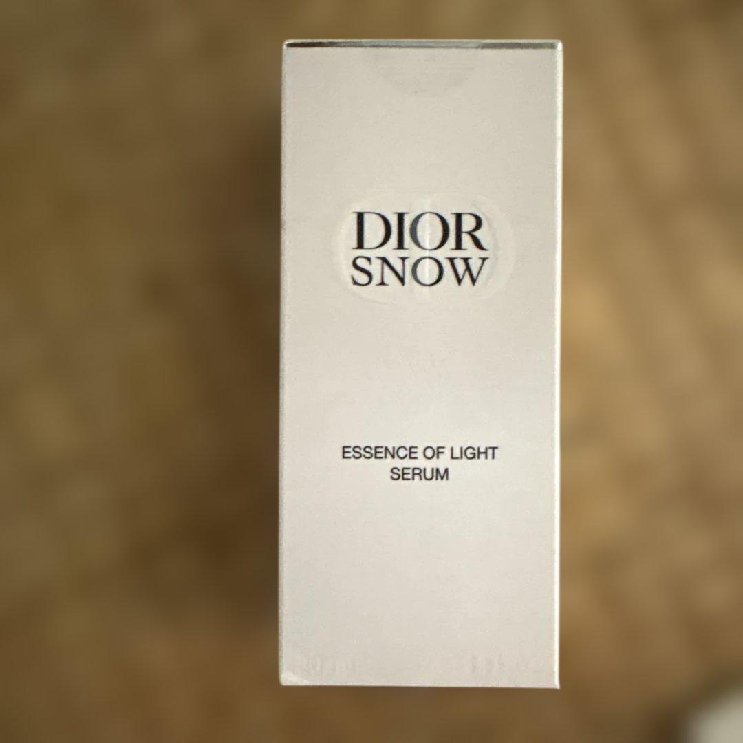 Dior スノーエッセンスオブライトセラム30mL