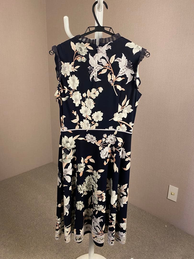 LEONARD ロング 花柄 ノースリーブ ワンピース フリル ネイビー