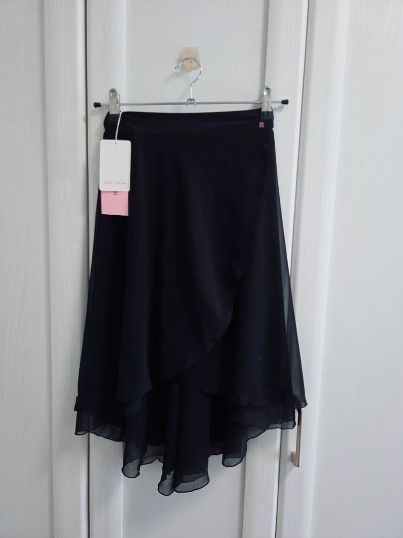 新品未使用AKANE TAKADA リハーサルスカート 黒　チャコット