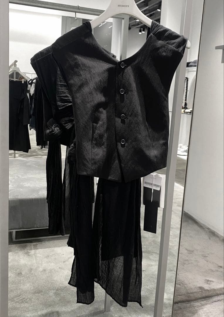 2024ss ヨウジヤマモト FEMMEファム 後ろリボン装飾ベスト ジレ