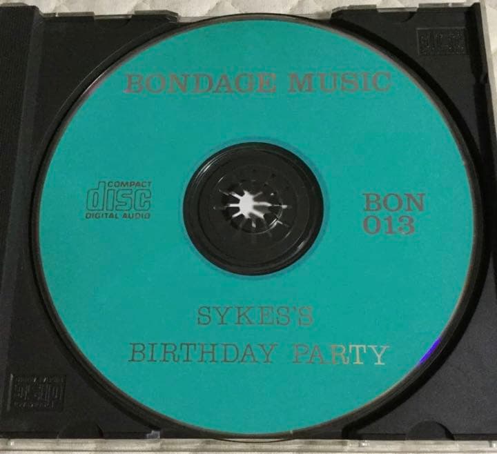 洋楽 THREE MUSKETEERS/ Sykes's Birthday Party