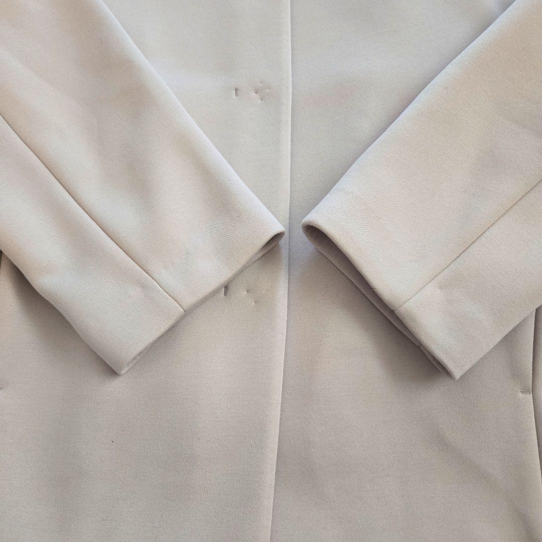 ビアズリー　うしろぷっくりダンボールショートコート