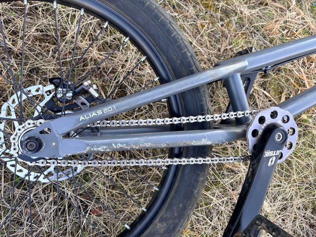 ALIAS 20.1 20インチ　ストリート　トライアル　C-zar前後ホイール