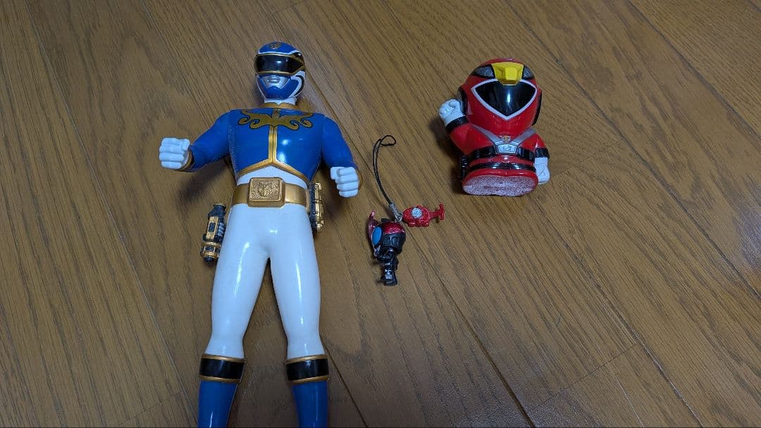 2009年ウィザード・ライダー 雑誌とDVD、フィギュアセット