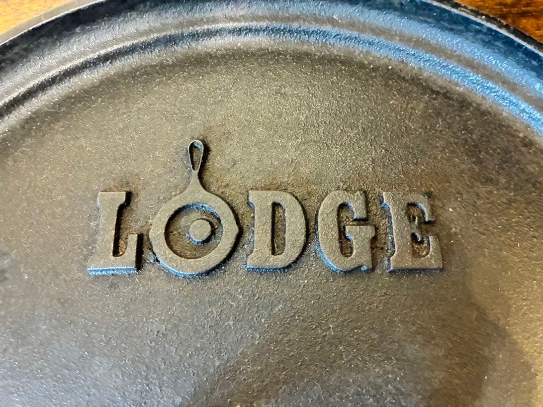 LODGE ロッジ ダッチオーブン 12インチ ロストル リッドリフター付