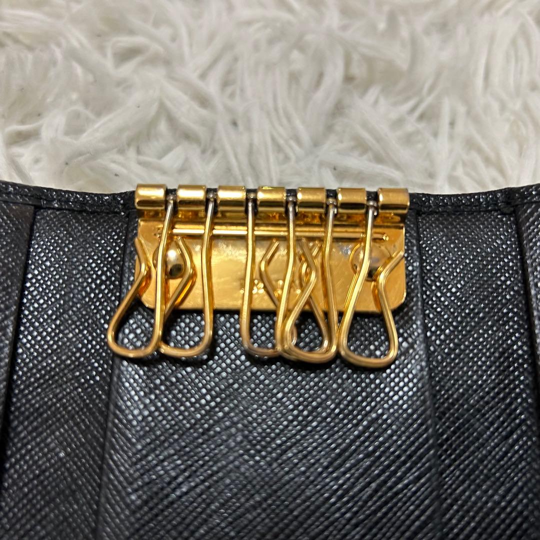 ⭐️美品⭐️プラダ キーケース サフィアーノレザー 6連 リボン 黒 ブラック