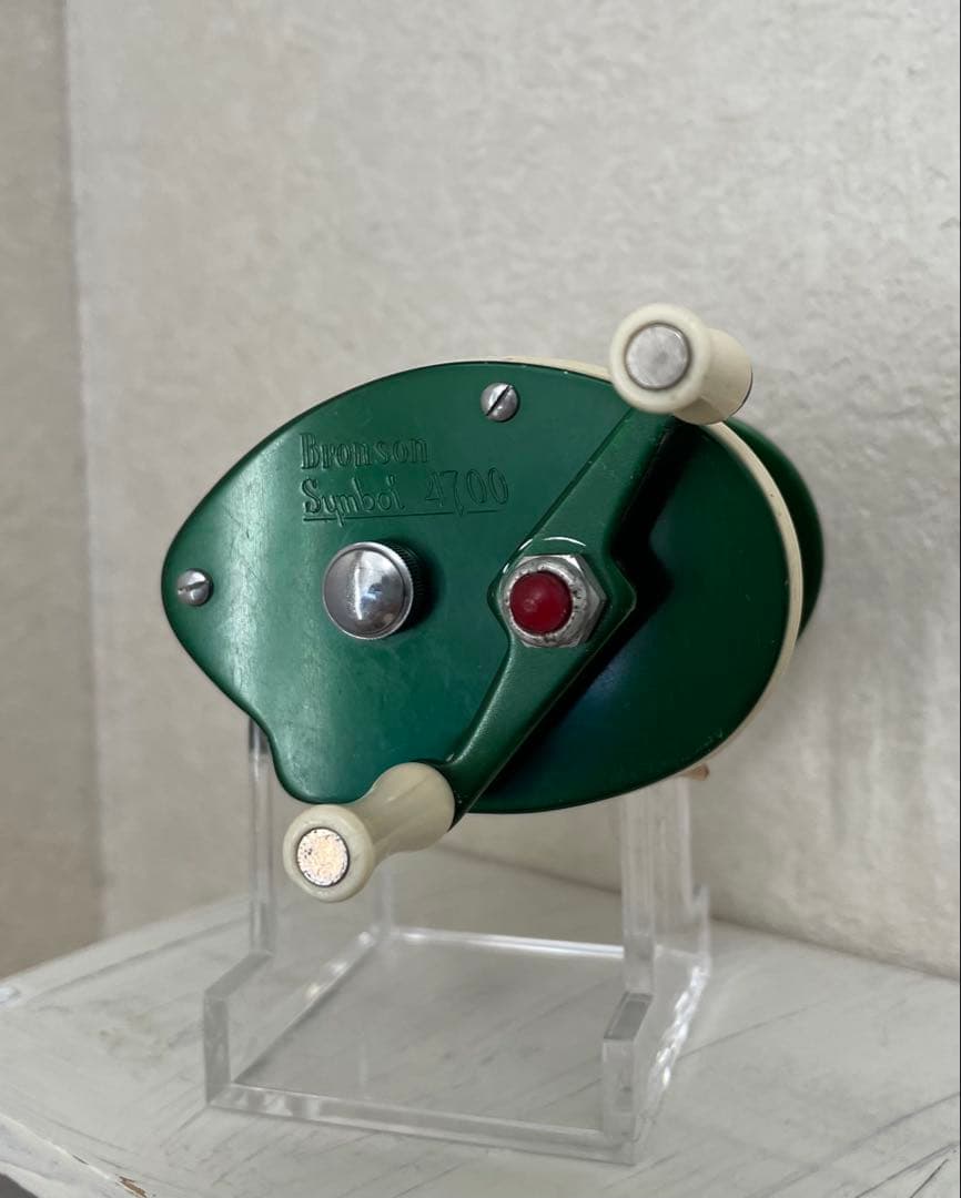 ブロンソン Bronson Symbol 4700