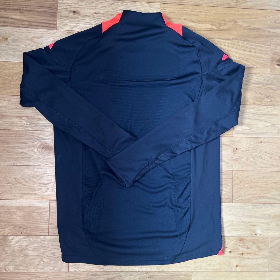 IPU 環太平洋大学　サッカーウェア　サイズL上下セット　 （ネーム入り）