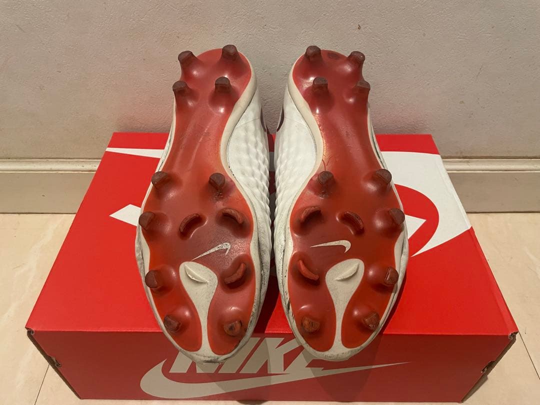 ナイキ マジスタ　オブラ 2 エリート (ホワイト×レッド)