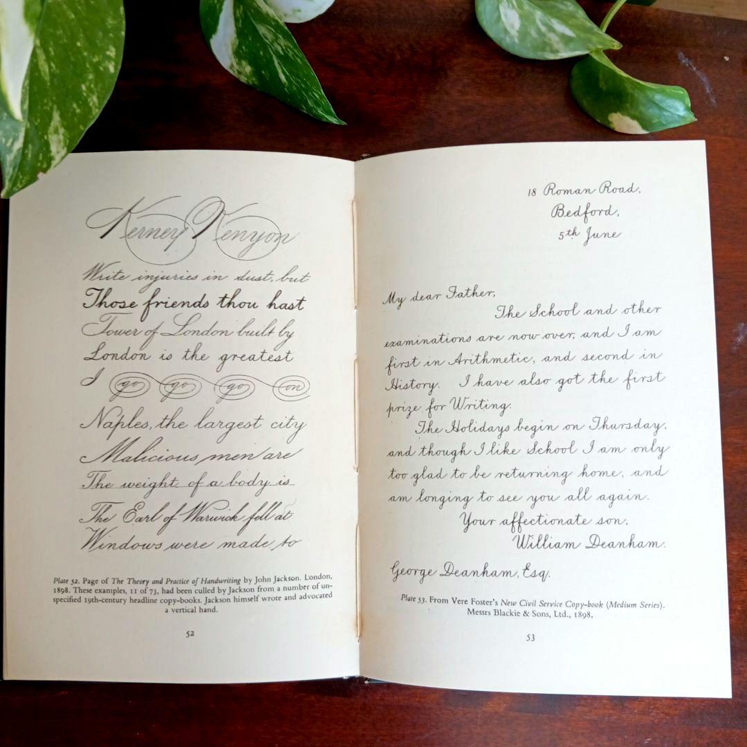 洋書古書1949年　ペンギン文庫　カリグラフィー美しい筆記体　ヴィンテージ　希少