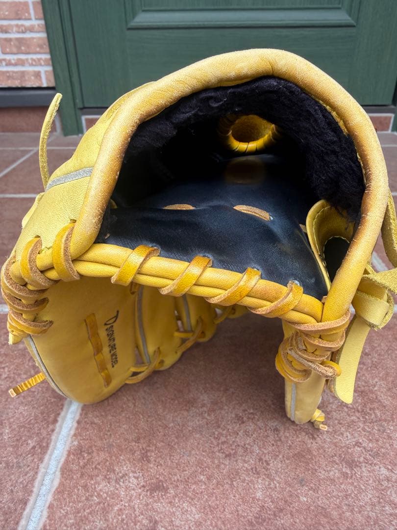 ダルビッシュ NIKE グローブ 投手用 軟式