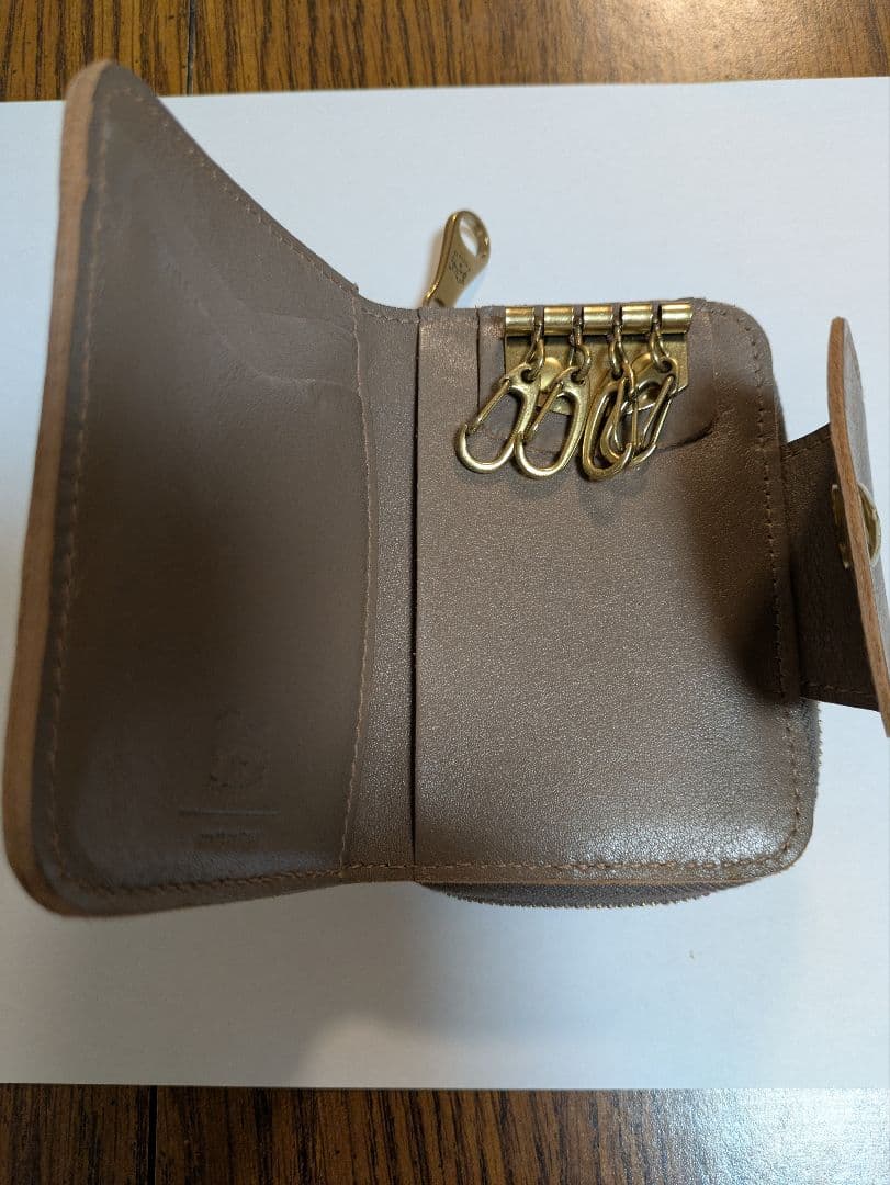 専用　IL BISONTE レザーキーケース グレー 保存袋付き