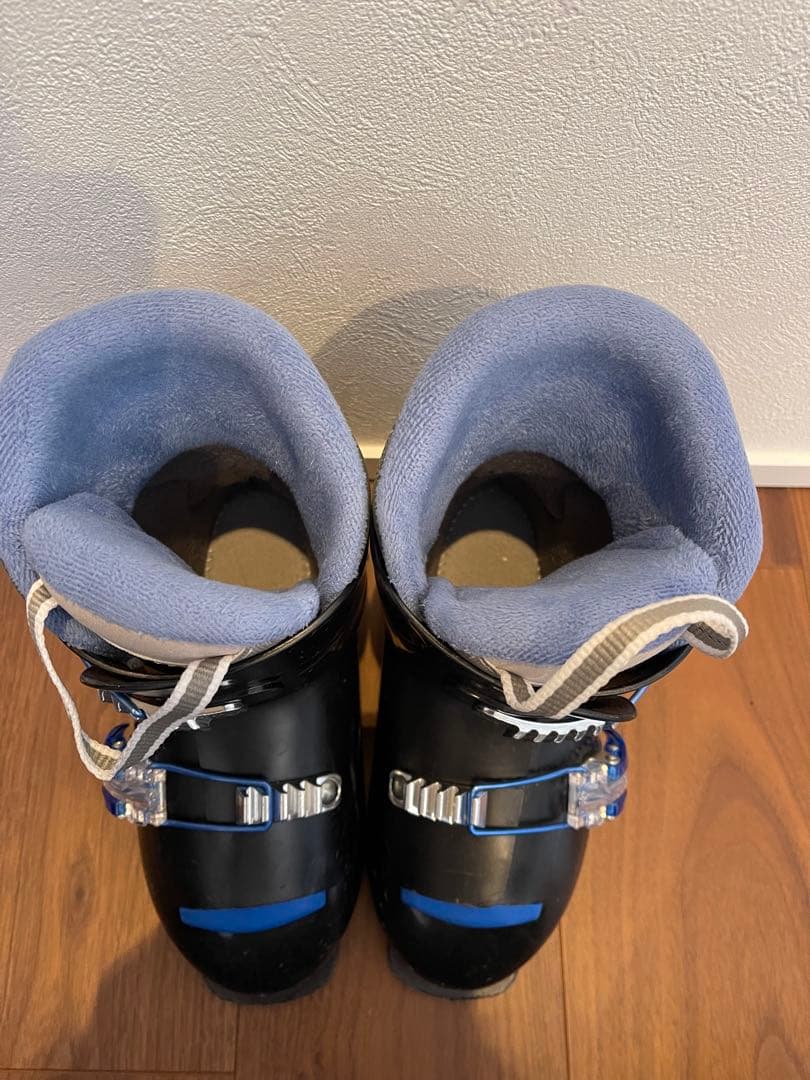 CROSS CARVE X7 子供用　スキー板128㎝ ブーツ ストック セット