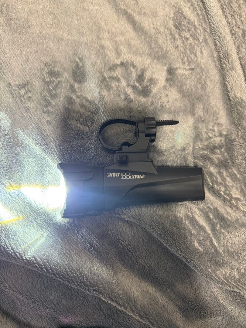 CATEYE GVOLT100 AMPP 極美品　早い者勝ち