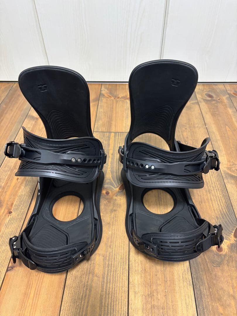 UNION ULTRA ビンディング ブラック