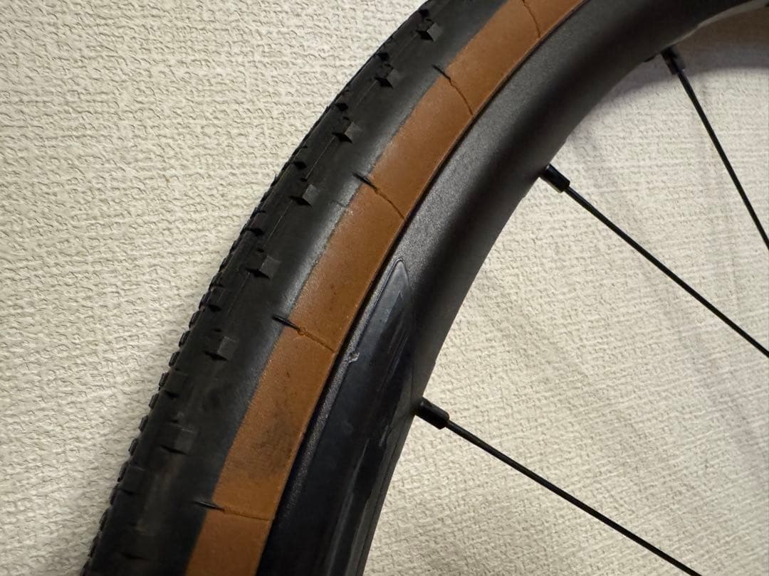 現行モデル！FULCRUM RAPID RED 3