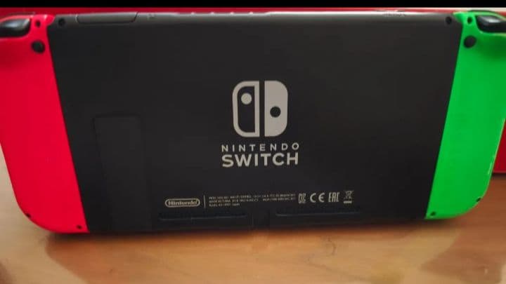 Nintendo Switch 本体 赤/緑 Joy-Con おまけ付き