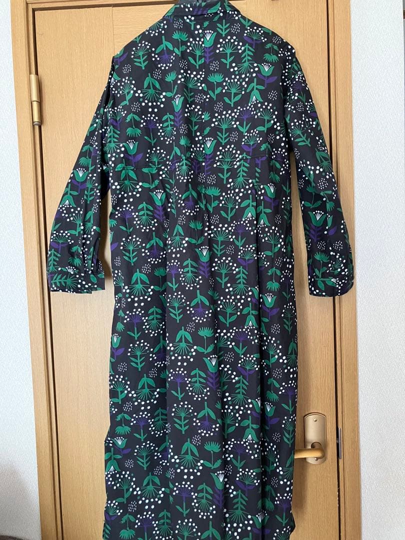 花柄 長袖 ロングワンピース