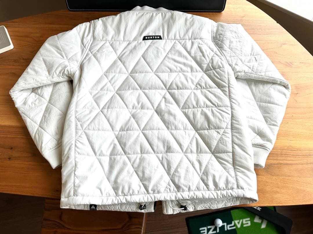 【春】Burton バートン　ホワイト　シンセティック ジャケット