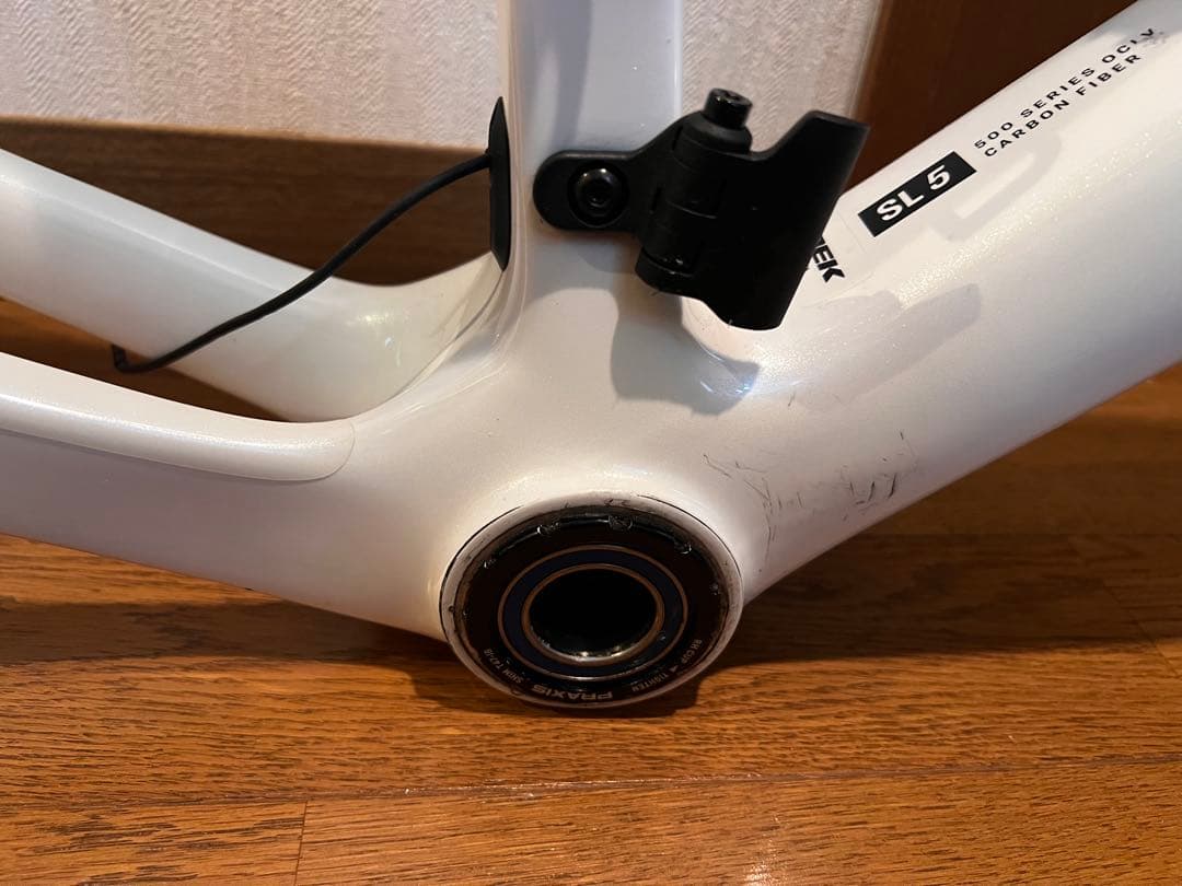 自転車本体 TREK MADONE gen8 SL