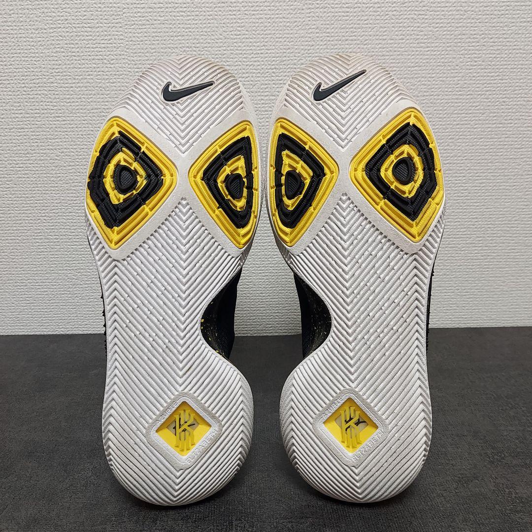 NIKE　カイリー3　メンズ　27cm