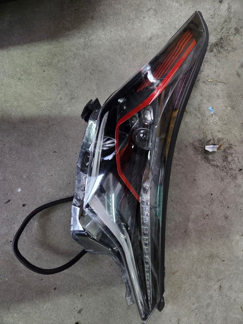 n*o様 トヨタ C-HR カスタム ヘッドライト 左右セット