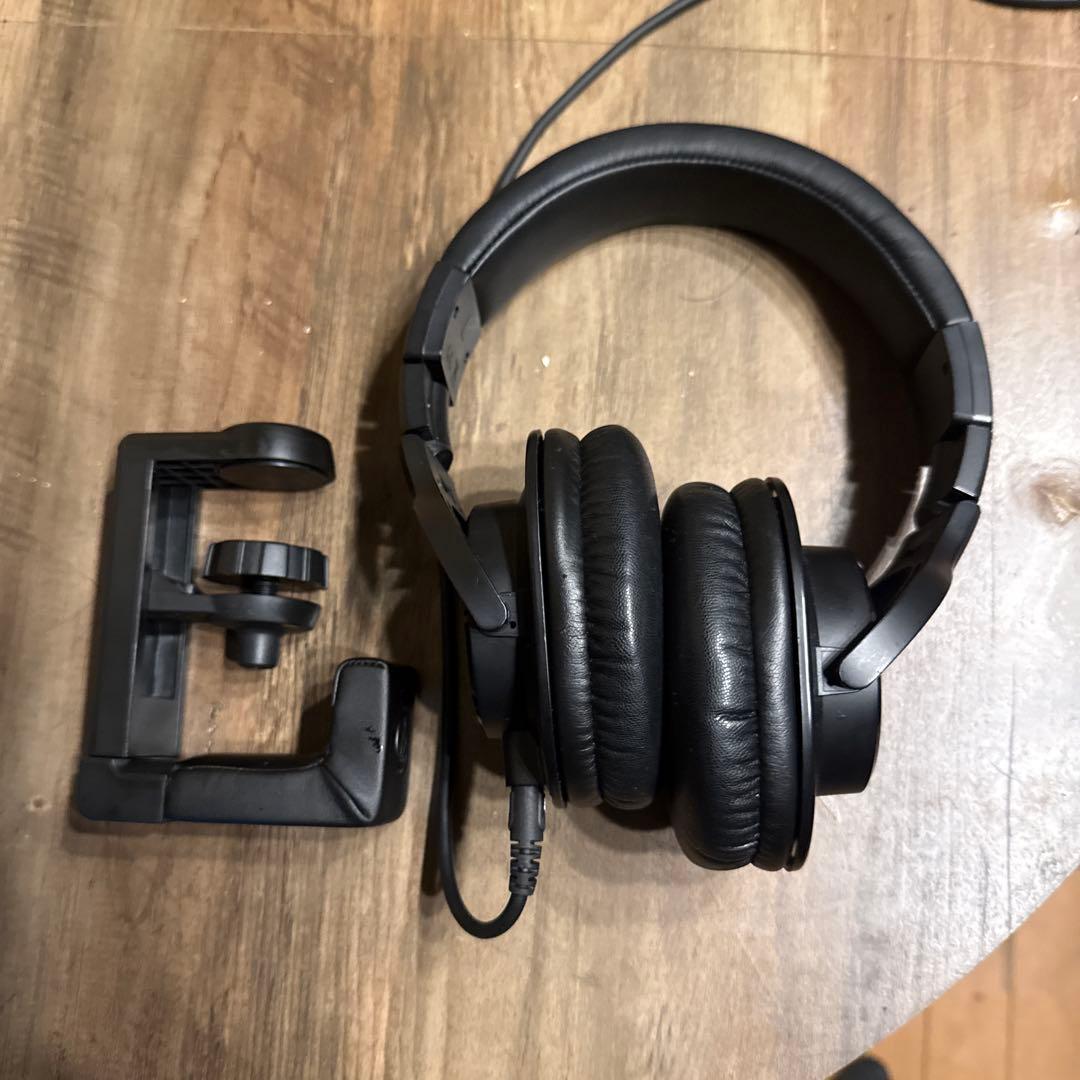 オーディオテクニカ ATH-M40x プロフェッショナルモニターヘッドホン