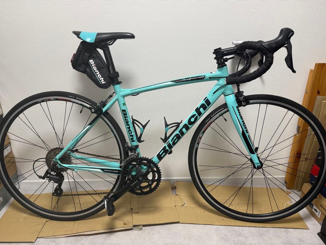 【ヒデ様限定】ロードバイク入門セット(Bianchiビアニローネ7 2020年)